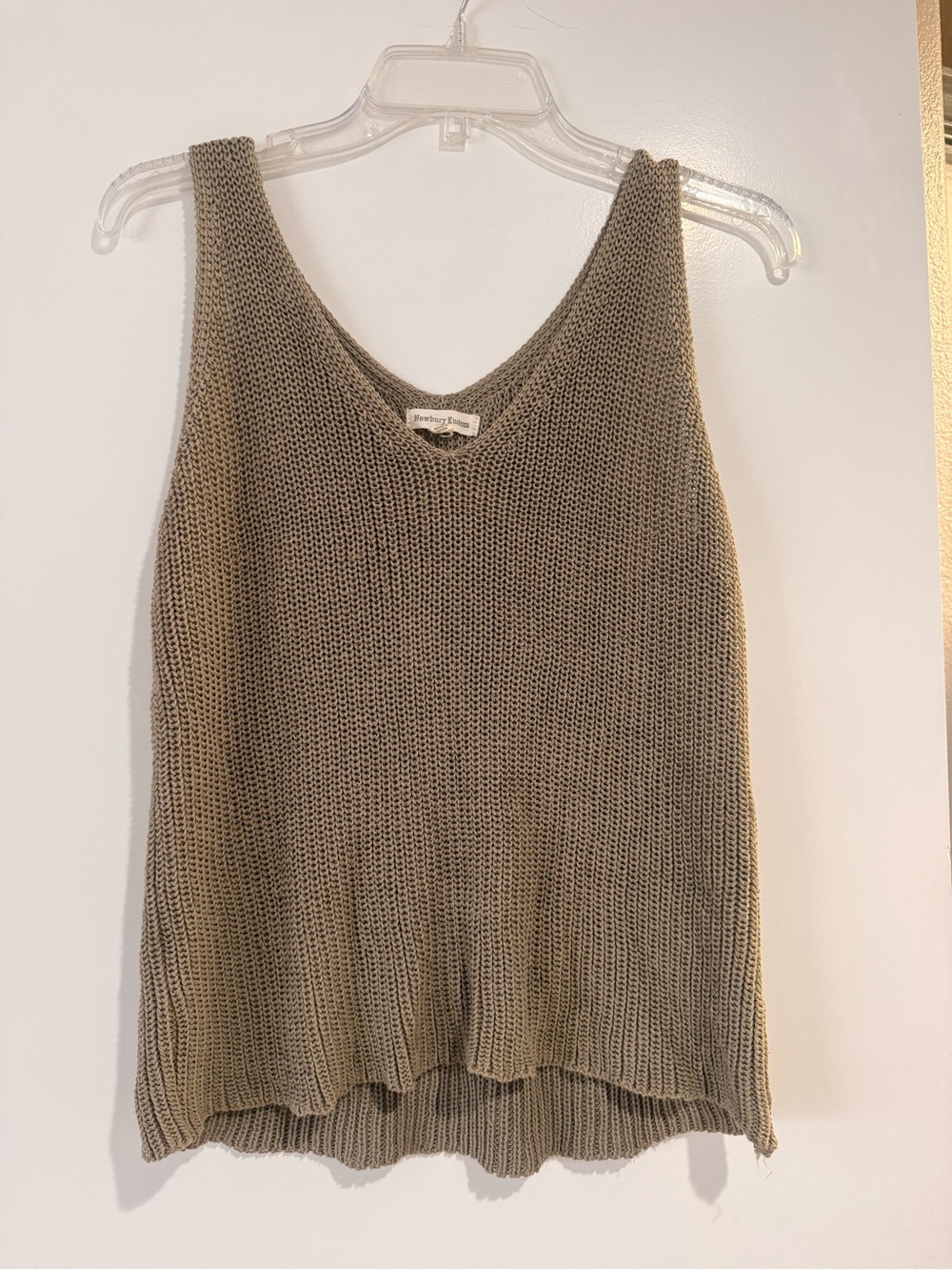 Newbury Kustom Taupe Knit V-Neck Tank